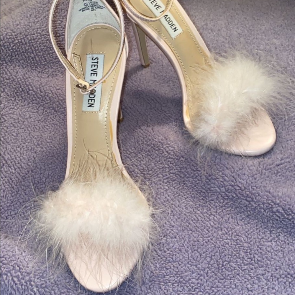 SOLD! Steve Madden Scarlett Pink Heels